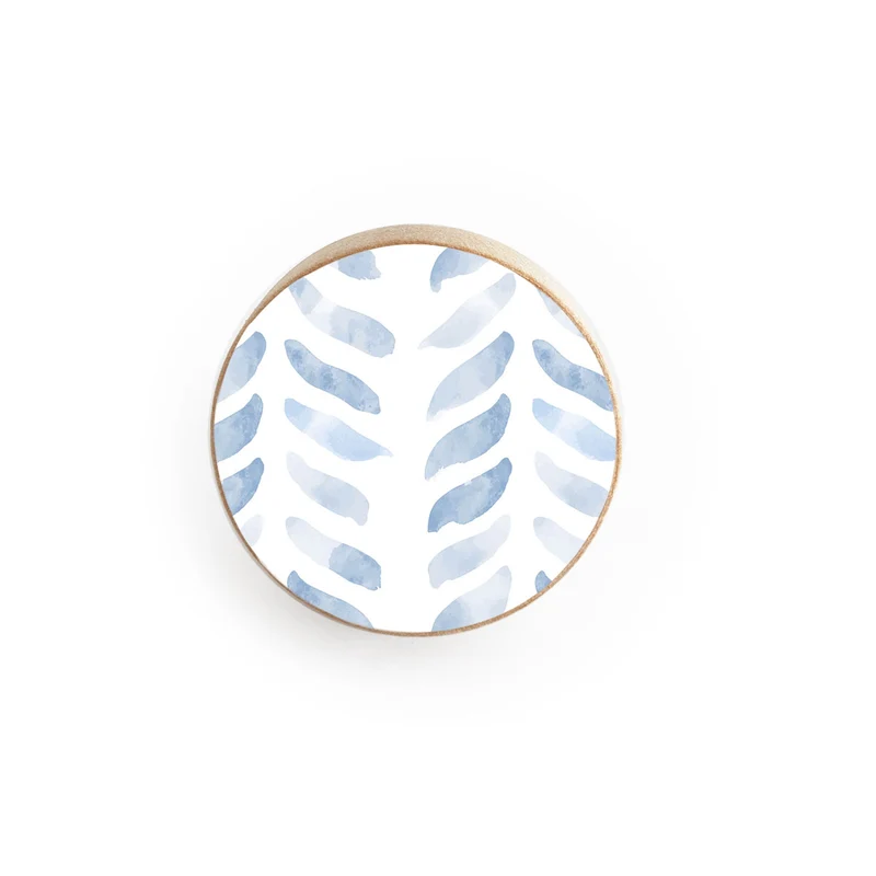 Poignée de porte en bois à motif chevrons