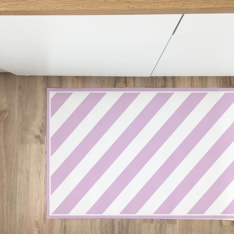 Tapis en vinyle 48x248 à rayures obliques mauve