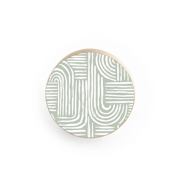 Bouton en bois labyrinthe - Plusieurs couleurs disponibles