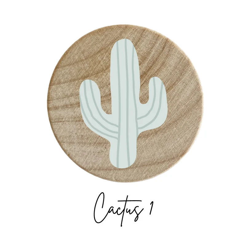 Bouton en bois avec motif cactus en relief - Plus de modèles disponibles