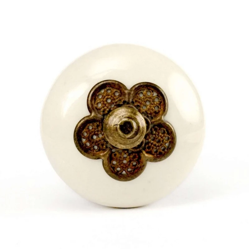 Bouton en céramique beige