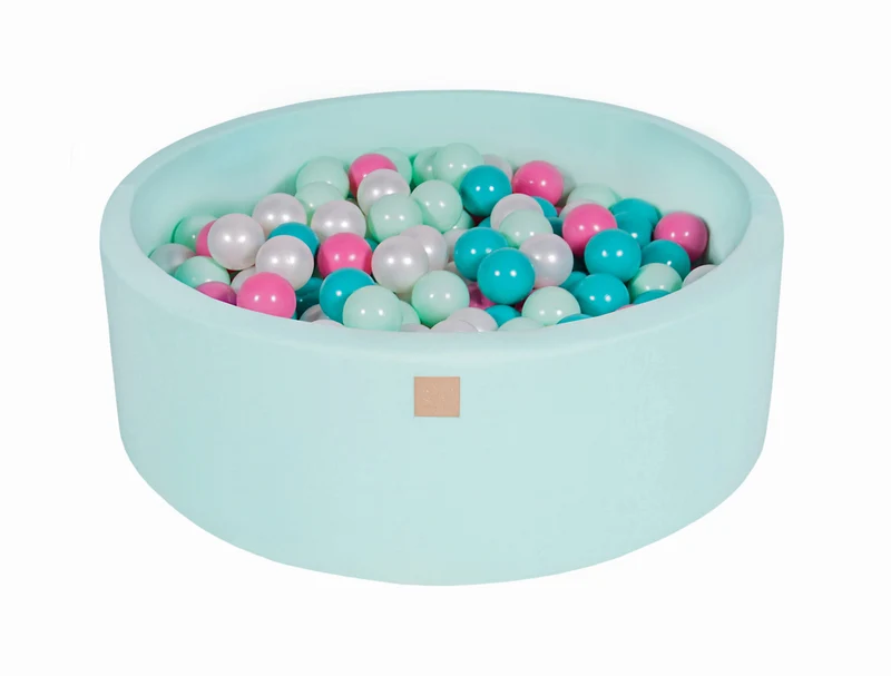 Piscine Menthe avec Boules Turquoise, White Pearl Pink et MeowBaby Mint
