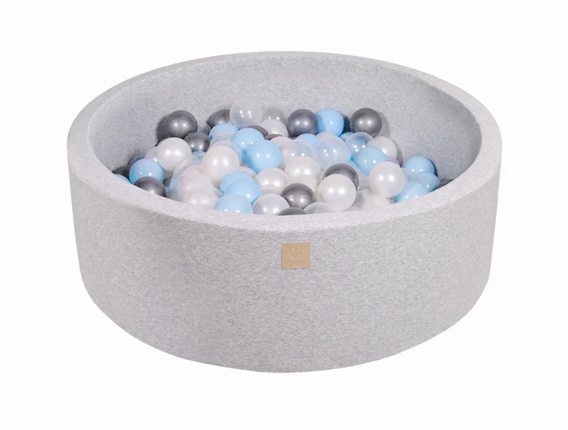Piscine avec boules bleu bébé, transparentes, argentées et blanches MeowBaby