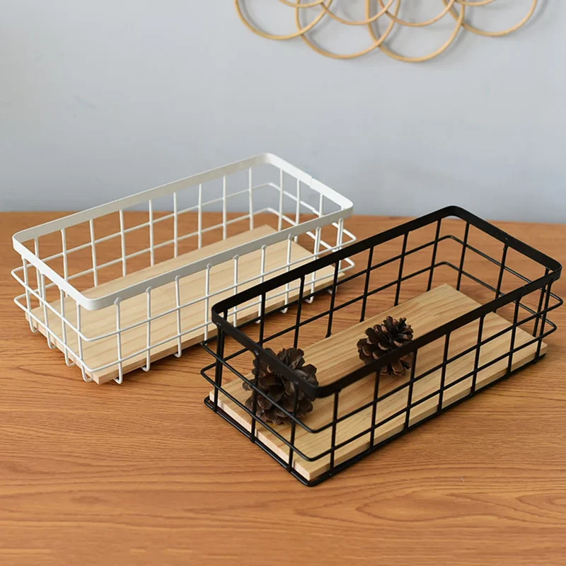 panier de rangement en métal et bois pour cosmétiques
