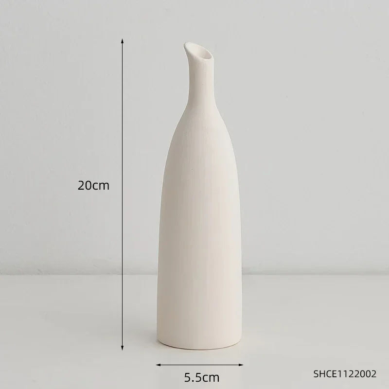 vase en céramique pour décoration florale nordique élégante