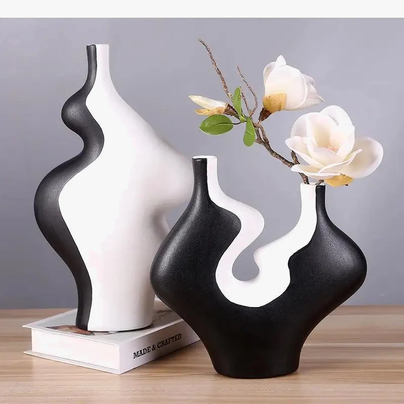 vase en céramique noir et blanc moderne pour décoration intérieure